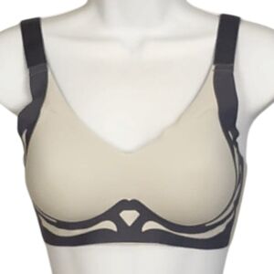 Molded Seamless Push Up Bra Size Medium